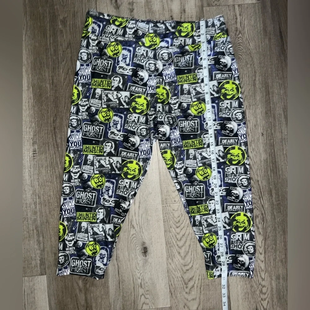 Disney Graphic Leggings in Black, White, and Neon Green XL - Picture 3 of 6